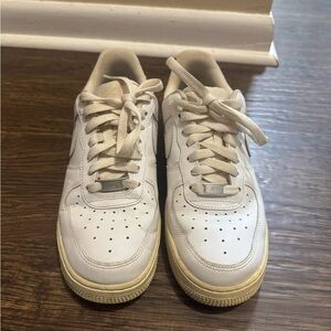 NIKE AIR FORCE 1 low-rise, SIZE 7.5